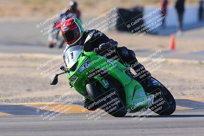 media/Dec-10-2023-SoCal Trackdays (Sun) [[0ce70f5433]]/Turn 2 (10am)/